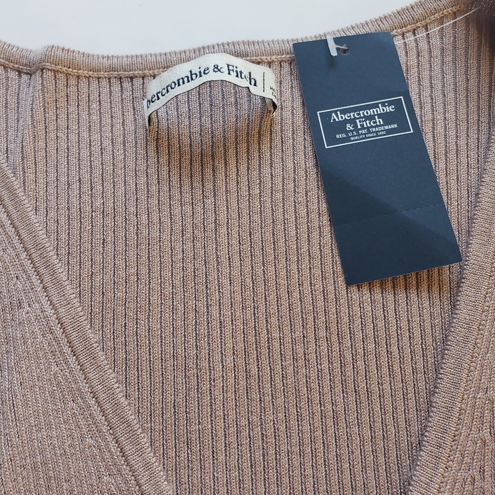 Abercombie & Fitch Top Size S - Picture 5 of 5
